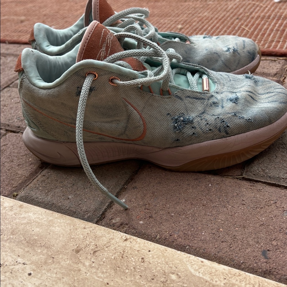Men’s sneakers - Picture 2 of 9